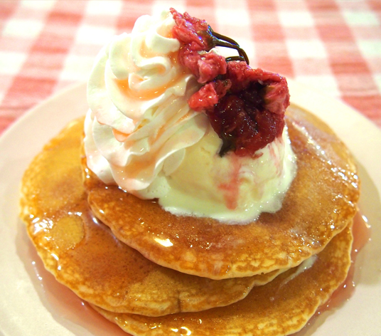 甘いものが食べたい そんな日はパンケーキ サクラカフェ日暮里のブログ